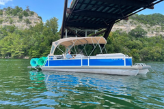 Create Listing: 31' - Fifteen Passenger Tritoon Boat (Lake Austin)- 3hrs