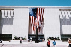 Create Listing: Arlington Cemetery + Museum of American History Tour - Priv